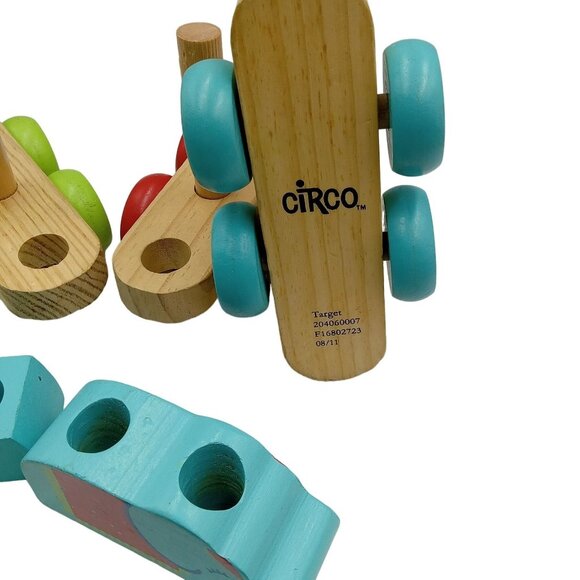 Circo Wooden Train Set With Elephant & Decorative Blocks - Picture 6 of 11